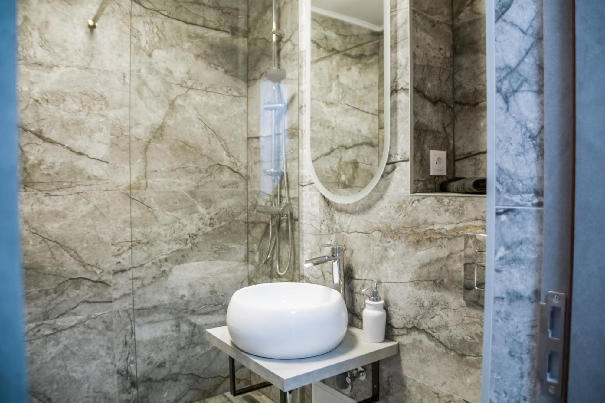 Garsoniera Anca Apartment Turda Ngoại thất bức ảnh